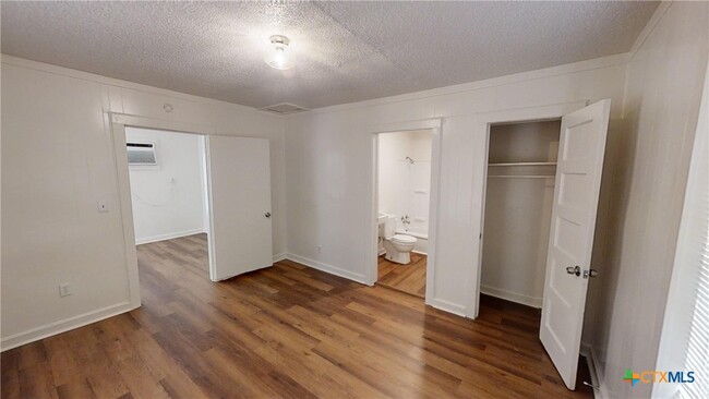property at 815 York Ave