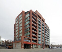 205 Riverfront Ave SW in Calgary, AB - Building Photo - Building Photo