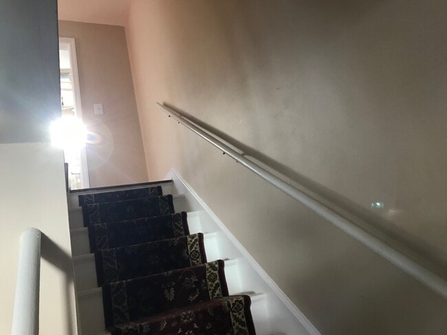 430 Bartine St, Unit 432 in Somerville, NJ - Building Photo - Building Photo