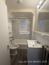 564 High St in Middletown, CT - Building Photo - Building Photo