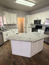 1929 Lariat Cir in Edmond, OK - Building Photo - Building Photo