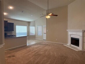 2225 Windhaven Dr in Denton, TX - Building Photo - Building Photo
