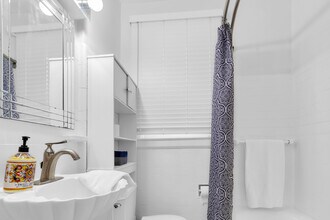 17185 Quincy St in Detroit, MI - Building Photo - Building Photo