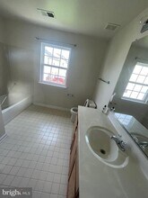 1037 Bakersfield Ln in Fredericksburg, VA - Building Photo - Building Photo