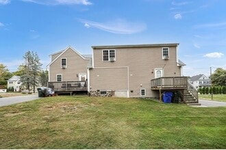 146 Hayden Rowe St in Hopkinton, MA - Building Photo - Building Photo