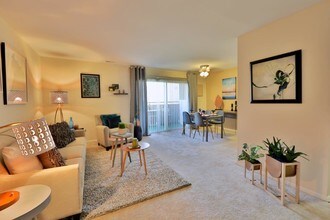 Silver Spring Station Apartment Homes in Baltimore, MD - Building Photo - Building Photo
