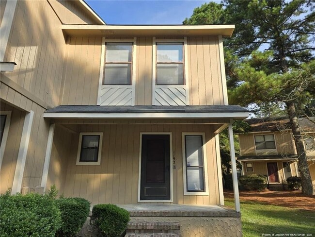 1192 Windham Ct