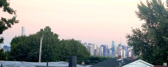 150 6th St, Unit 3 in Fairview, NJ - Building Photo