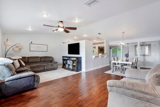 22672 SW 54th Ave in Boca Raton, FL - Foto de edificio - Building Photo