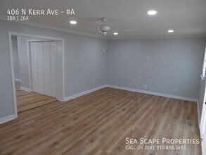 406 N Kerr Ave in Wilmington, NC - Foto de edificio - Building Photo