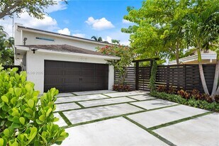 1617 SW 17th Ave in Fort Lauderdale, FL - Building Photo