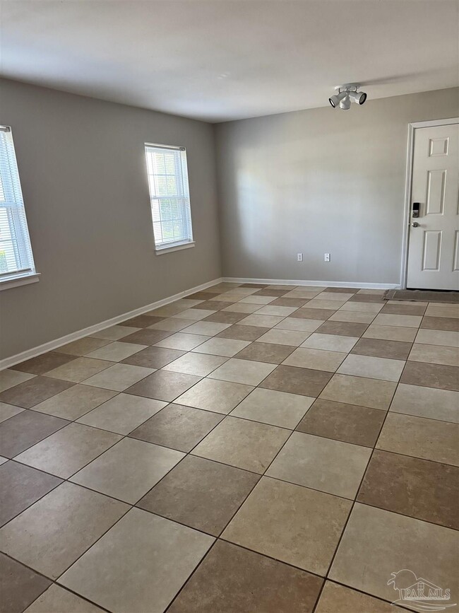 117 S Sunset Blvd in Gulf Breeze, FL - Building Photo - Building Photo