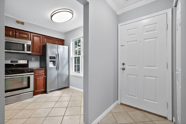 property at 803 Aberdeen Ln
