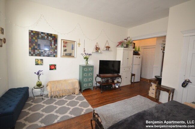 1298 Commonwealth Avenue photo'