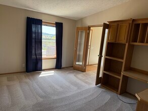 2735 Jenny Gulch in Rapid City, SD - Foto de edificio - Building Photo