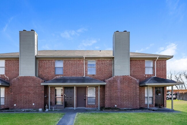 property at 5853 Shadydell Dr