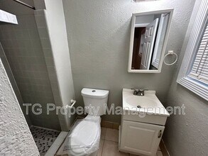 6724 Cherbourg Ave S in Jacksonville, FL - Building Photo - Building Photo