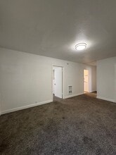 108 E Capitol Ave in Ellensburg, WA - Building Photo - Building Photo
