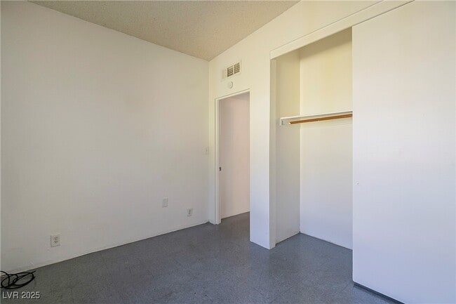 property at 1306 E Phillips Ave