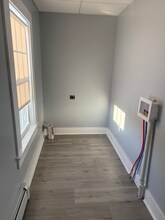 168 Elm St in Pittsfield, ME - Foto de edificio - Building Photo