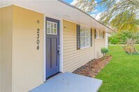 2304 Ousley Ct photo'