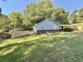 2531 Tina's Crossing in Fayetteville, AR - Building Photo - Building Photo