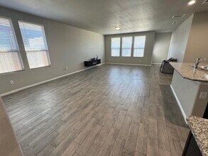 1818 Twin Falls Dr in Odessa, TX - Building Photo - Building Photo