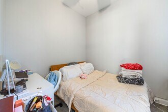 928 S Claremont Ave in Chicago, IL - Building Photo - Building Photo