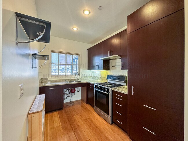 2628 Telegraph Ave in Berkeley, CA - Building Photo - Building Photo