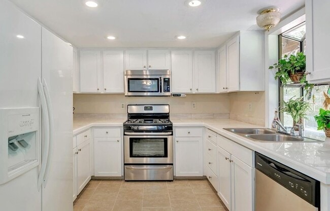 8408 SW Tygh Loop in Tualatin, OR - Building Photo - Building Photo