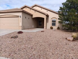 6281 Azaleas Rd NW in Albuquerque, NM - Building Photo