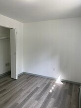 2260 W Melanie Ave, Unit #1 in Wasilla, AK - Building Photo - Building Photo