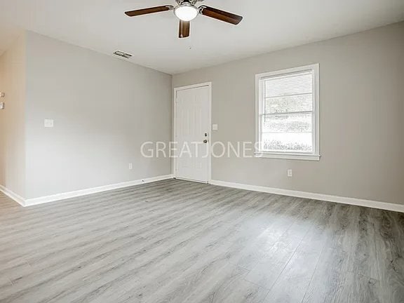 5760 Valleybrook Rd in Columbus, GA - Building Photo - Building Photo