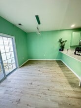 1307 Emsworth Dr in Chesapeake, VA - Building Photo - Building Photo