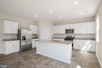 118 Clerkenwell Dr in Stephens City, VA - Building Photo - Building Photo