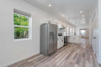 1083 Colorado Blvd in Denver, CO - Building Photo - Building Photo