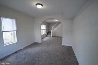 726 N Queen St in Martinsburg, WV - Building Photo - Building Photo