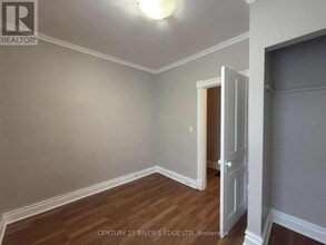 6 Pearl St E in Brockville, ON - Foto de edificio - Building Photo