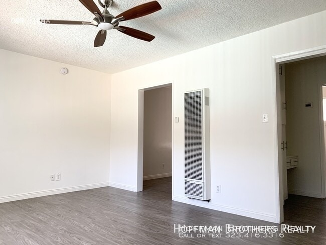 1031 S Westlake Ave, Unit 9 in Los Angeles, CA - Building Photo - Building Photo