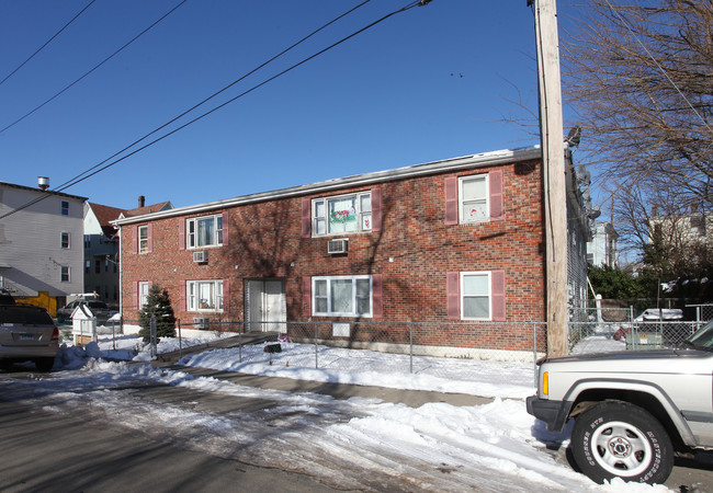 45 Rye St in Waterbury, CT - Foto de edificio - Building Photo