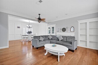 1802 Potomac Dr in Houston, TX - Building Photo - Building Photo