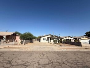 140 N 16th Ave in Yuma, AZ - Building Photo - Building Photo