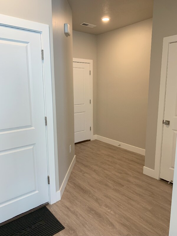 3033 N 175 E in Cedar City, UT - Foto de edificio - Building Photo