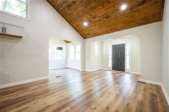 8176 Camp St in Douglasville, GA - Building Photo - Building Photo