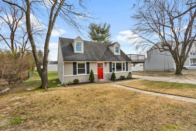 property at 7825 Ridge Rd