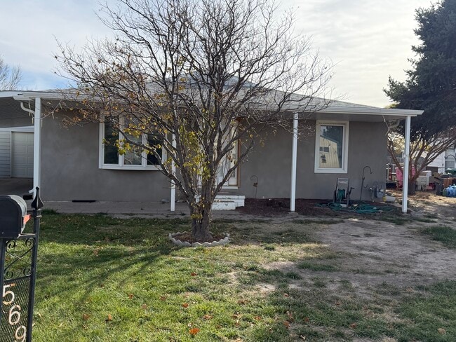 property at 569 Beverly Rd