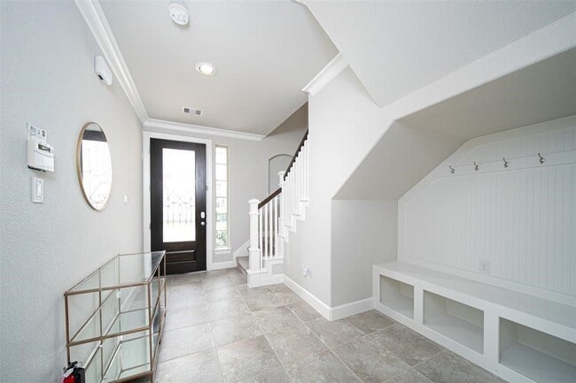 property at 2011 Royal Landing Dr