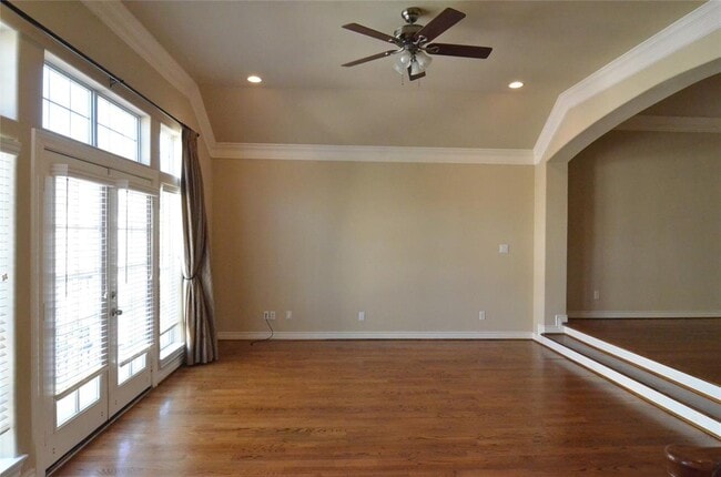 9006 Harbor Hills Dr in Houston, TX - Building Photo - Building Photo