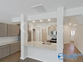 6118 Taramore Ln NW in Huntsville, AL - Building Photo - Building Photo