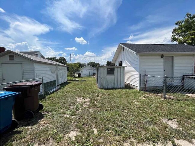 305 E Polk Ave in Lake Wales, FL - Building Photo - Building Photo